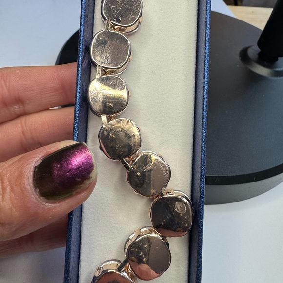 Green Glass Heart Tennis Bracelet in Rosetone (7.50-9.501n) - Picture 3 of 4